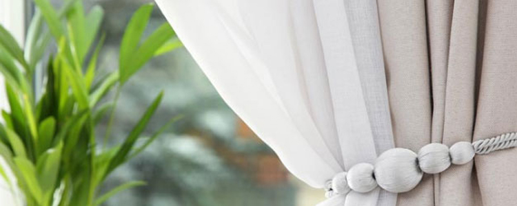 Expert Curtains And Blinds Cleaning Hawker